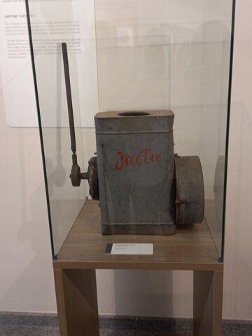 Primeira polvilhadeira costal nacional