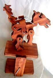 Descripciónes de más de 100 máquinas y autómatas.