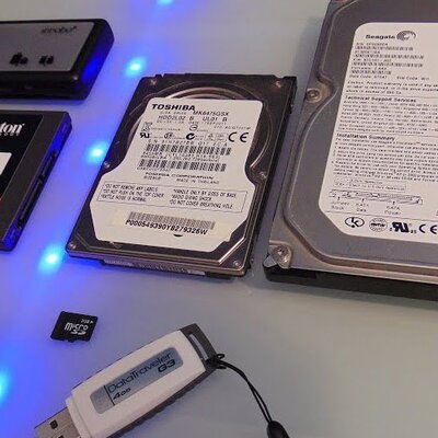 Timeline: Dispositivos de Almacenamiento