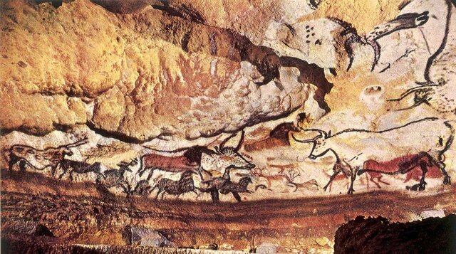 Los primeros restos de comunicación visual, con pictogramas y símbolos aparecen en Lascaux, en el sur de Francia.