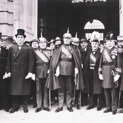 Timeline: EJE CRONOLÓGICO UNIDAD 9: La crisis del Sistema de la Restauración y la caída de la Monarquía (1902-1931). La Dictadura de Primo de Rivera (1923-1930).