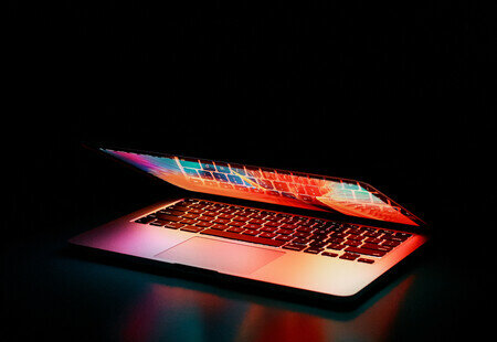 EL INTERNET Y LA REVOLUCION DE LO DIGITAL A LO REAL