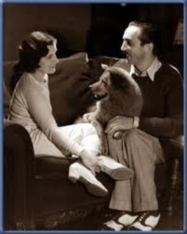 Walt Marries Lillian