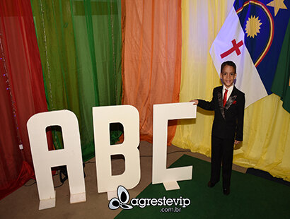 Formatura do ABC do meu irmão, fui madrinha dele