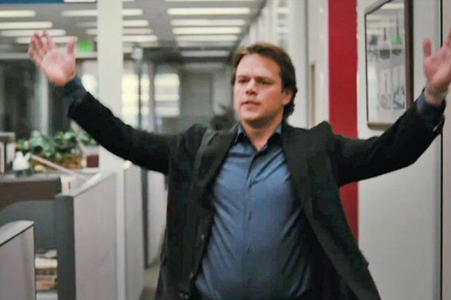 Benjamin Mee quits his job as a journalist.