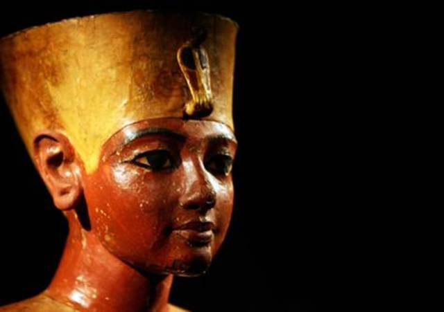 King tut is examined