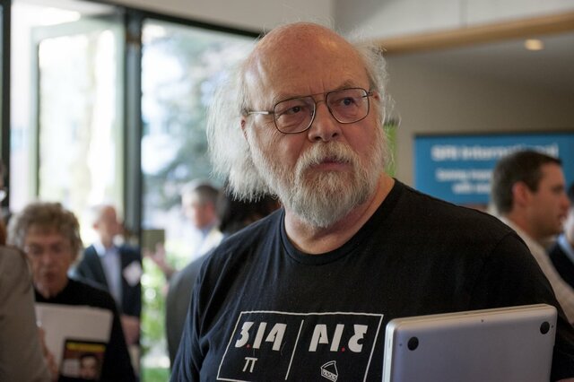 JAVA  - James Gosling