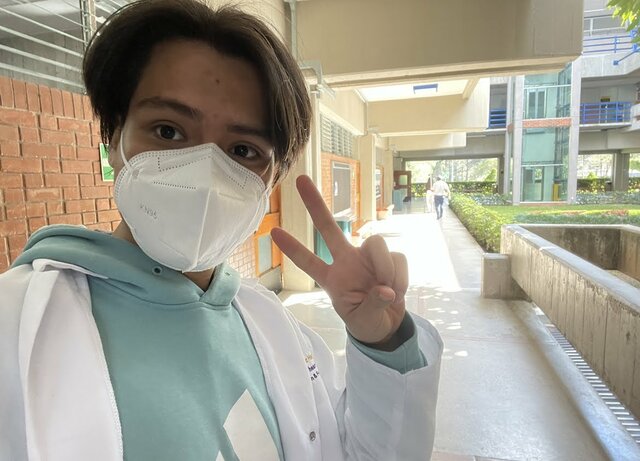 Primer día como estudiante de medicina en la url