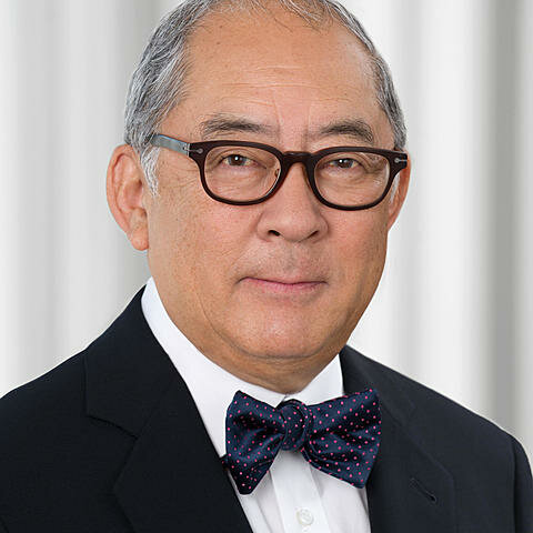 William Ouchi (1981)