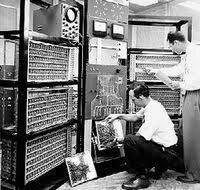 COMPUTADORA TRANSISTORIZADA