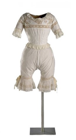 Superposición de prendas interiores