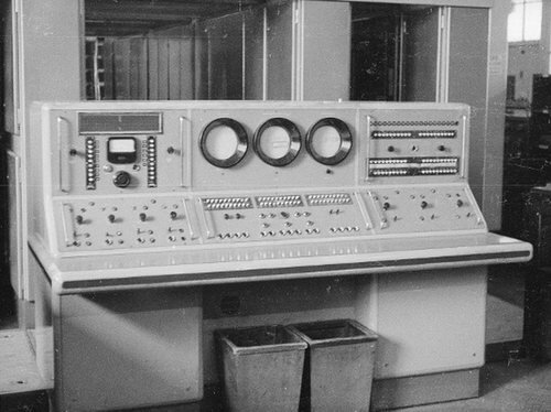 CONSTRUIDO POR FERRANTI