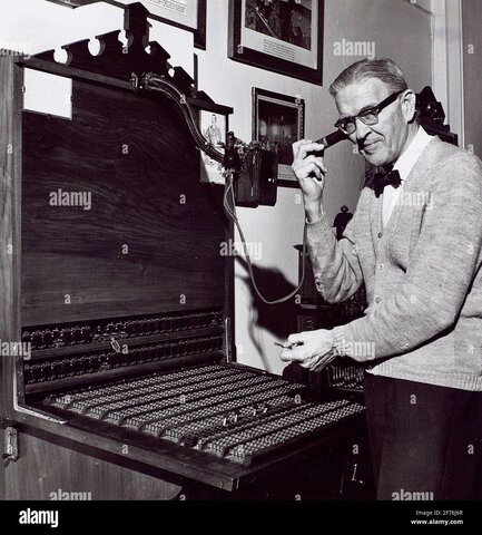 TELEFONICO EN UN SISTEMA ELECTRONICO