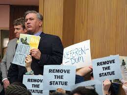 City Council Charlottesville, Virginia Voted to Remove sculpture of Lee