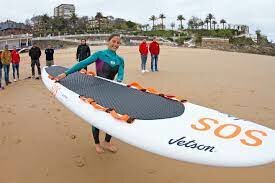 Primera Tabla de Surf de Salvamento