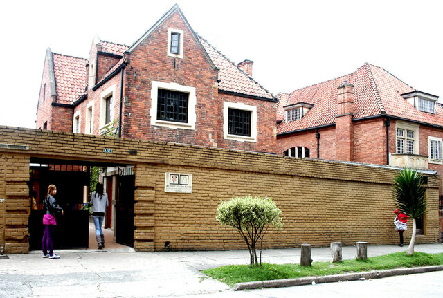 inicia su universidad