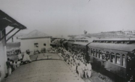 #PARTIUPOMPEIA.  Sr.Shunji Mudou-se De São Paulo Para Pompéia,Pela Estrada De Ferro Paulista