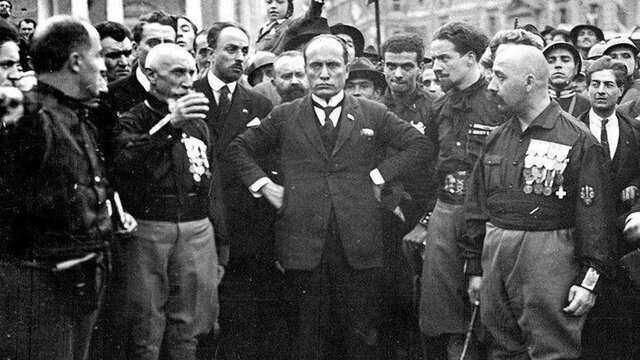 CREACIÓ D'UNA DICTADURA