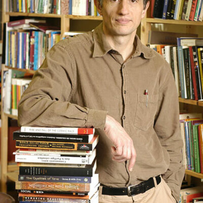 Timeline: Identidad - Peter Wade