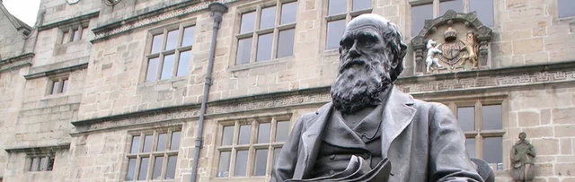 Erasmus Darwin propuso que todos los animales de sangre caliente podrían haber descendido de un solo microorganismo