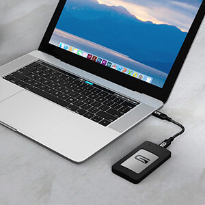 EL DOMINIO DE LAS COMPURADORAS MOVILES.