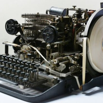 Timeline: MAQUINA DEL LORENZ