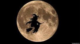 Timeline: LES BRUIXES