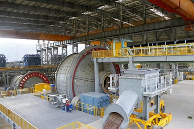 Primeras Producciones a Gran Escala