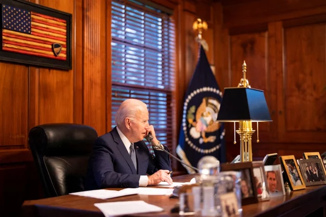 Biden says US will Respond Decisively if Russia Invades Ukraine