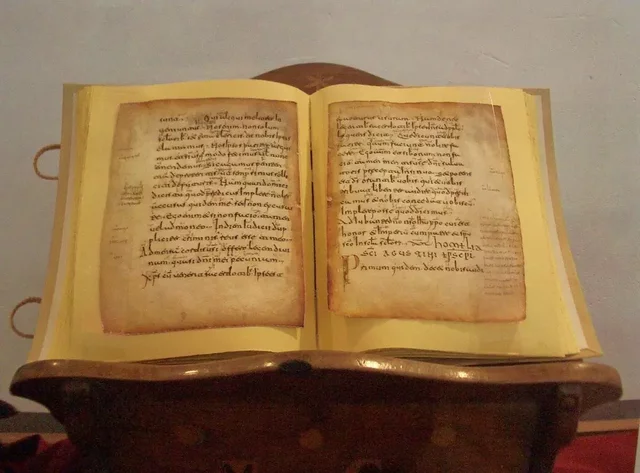 Escritura de las Glosas Emilianenses