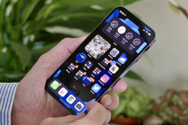 Celular actual (iPhone 13 Pro)