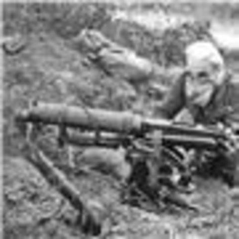 Germany declares war on Russia and France