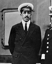 Alfonso XIII abandona España