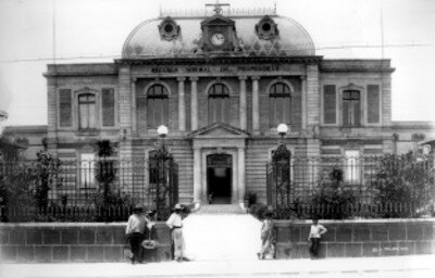 Normal para Profesoras