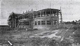 Construcción de la Ciudad Universitaria de Bogotá, campus de la Universidad Nacional de Colombia.