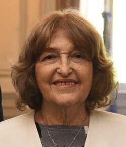 Adriana Puiggros  2005