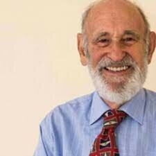 Se creo la obra llamada Hacia una educación comparada científica.