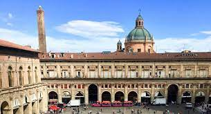 universidad de bolonia