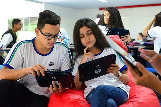 Ensino Médio- SENAI.