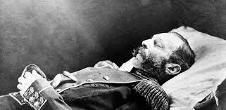 Alejandro II es asesinado