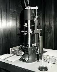 the first electron microscope