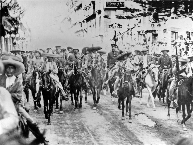 Francisco Villa y Emiliano Zapata llegan a su entrada triunfal a la CDMX