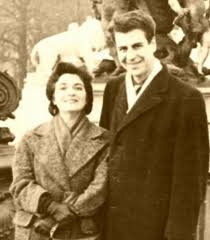 In 1953, Theodorakis married Myrto Altinoglou