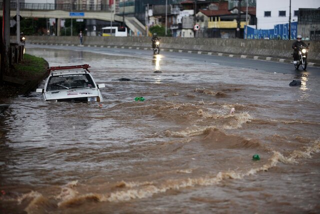 Enchentes em Vila na Alemanha