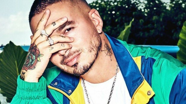 URBANO LATINO- J BALVIN
