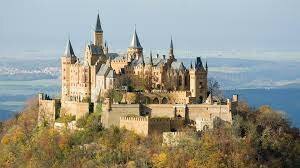 Hohenzollern rulers create Prussia