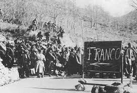 Les tropes de Franco arriben a la frontera de Catalunya. Exili massiu de republicans cap a França