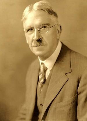 DEWEY, John (1859 - 1952)