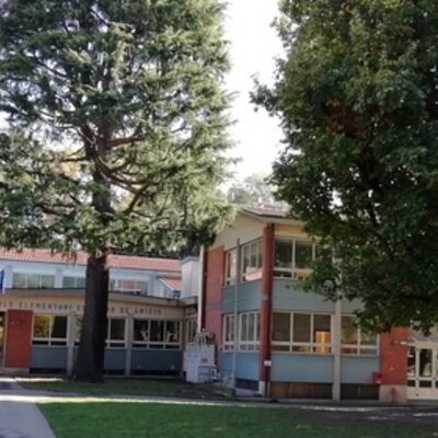 Timeline: Un libro, un racconto, un uomo