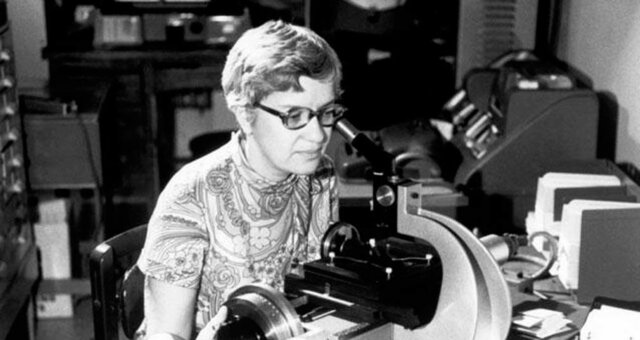 VERA RUBIN (1928-2016)